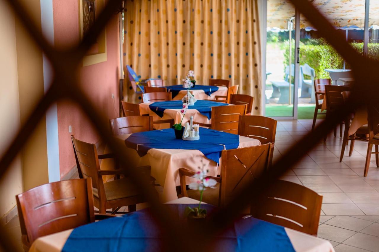 فاليراكي Sun & Sea Hotel Apartments المظهر الخارجي الصورة